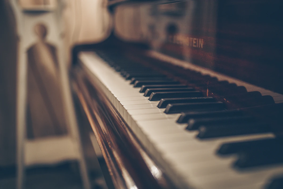 Scale to MIDI Piano keys close up